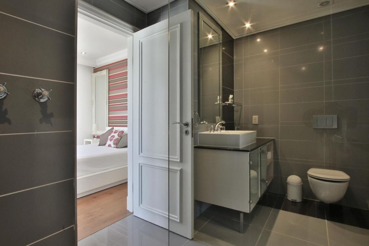 Cape Royale 1 Bedroom Luxury Apartments With Mountain View Cape Town Bagian luar foto